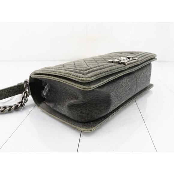 Chanel Grey Spotted Boy Bag Old Medium Iridescent Classic Quilted CC Crossbody - Picture 6 of 16